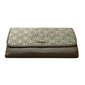 Fossil  Women's Leather Weaved Flap Snap Closure Wallet Gray Tan Classic Logo